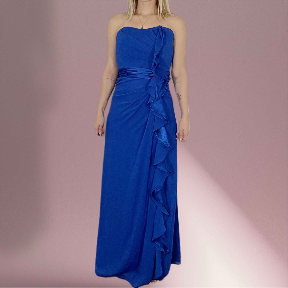 Elegant Blue Strapless Dress - Picture 3 of 7